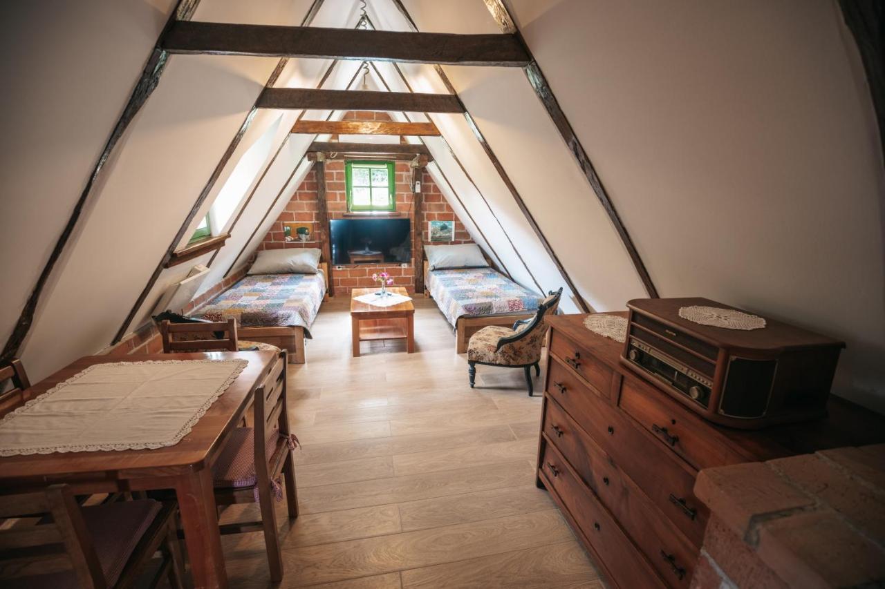 Apartmani Etno Kuca Pod Okicem Samobor Buitenkant foto