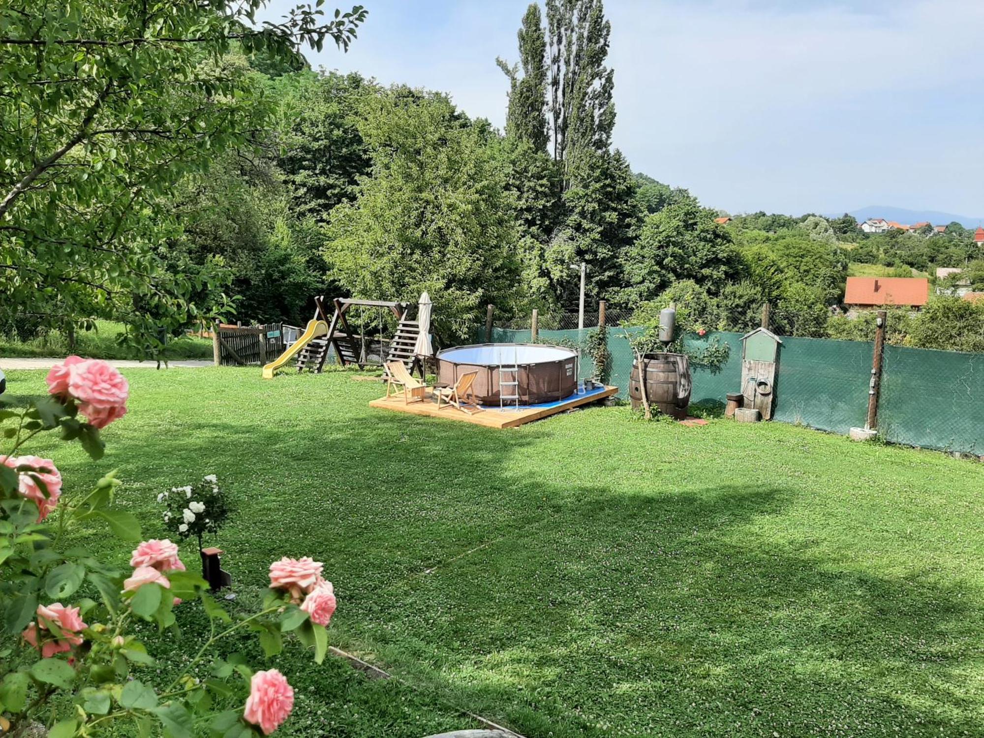 Apartmani Etno Kuca Pod Okicem Samobor Buitenkant foto