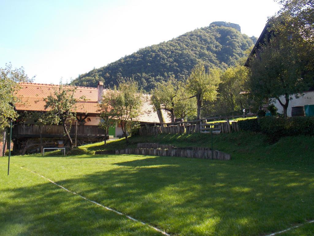 Apartmani Etno Kuca Pod Okicem Samobor Kamer foto