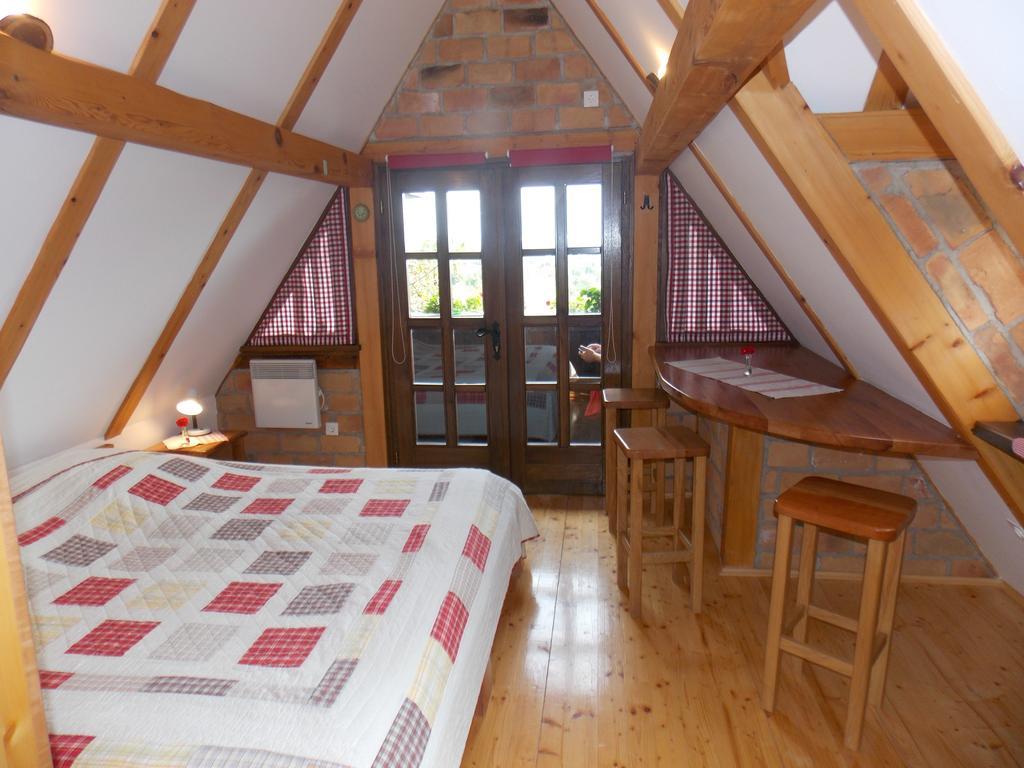Apartmani Etno Kuca Pod Okicem Samobor Kamer foto